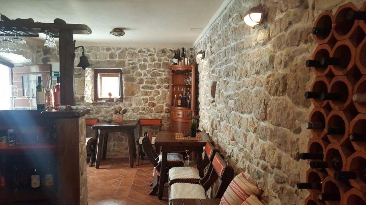 Vila Skrlec Baška Voda Exterior foto